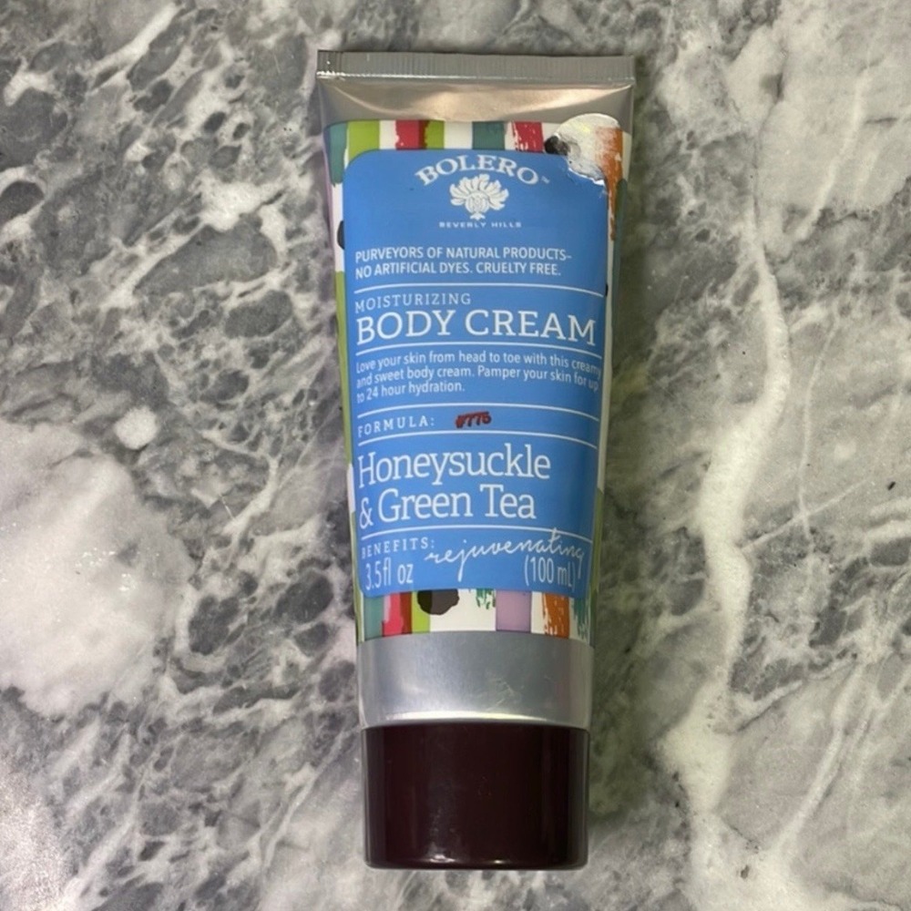 New Bolero Moisturizing Body Cream